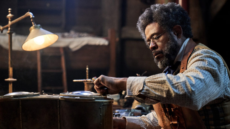 Jeronicus Jangle at his workbench